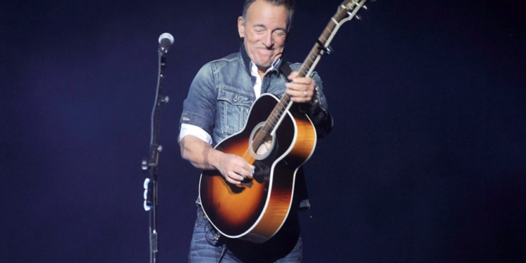Bruce Spingsteen, “The Boss” ha compiuto 70 anni