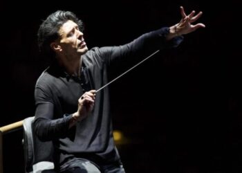 Ezio Bosso, il drammatico annuncio: “Non posso più suonare”