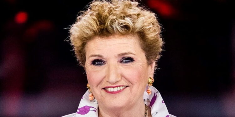 Mara Maionchi giudice di XFactor 13: Avete mai visto sua figlia? Ecco le foto e cosa fa.