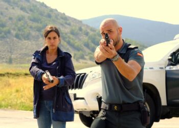 Ascolti tv: dati auditel domenica 17 novembre. Sfida tra La Caccia-Monteperdido e Pezzi Unici