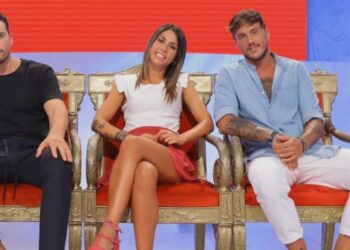 Uomini e Donne, anticipazioni di oggi, venerdì 8 novembre: Giulio e Alessandro abbandonano, Giulia conoscerà altri