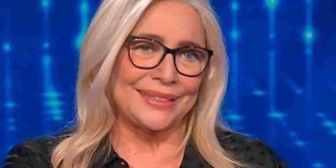 Domenica In, ospiti e anticipazioni domenica 1° dicembre 2019. In studio anche un vip che presenterà il suo libro e una grande cantante.