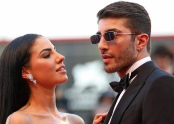 Andrea Iannone sospeso per doping: la risposta social di Giulia De Lellis.
