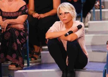 Uomini e Donne, anticipazioni di oggi, 11 dicembre: Samuel attacca Anna e Juan Luis litiga con Armando.