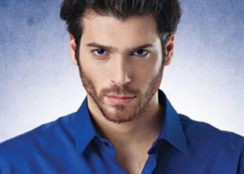 Can Yaman tra i 10 uomini dell’anno per “Novella 2000”!