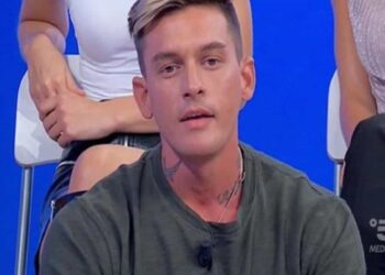 Uomini e Donne, Alessandro Basciano fa gli auguri a Giulia Quattrociocche. Lo vedremo sul Trono?