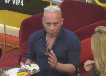 Grande Fratello Vip, Salvo a rischio di espulsione.