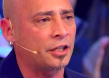 Grande Fratello Vip: Salvo contro il reality dopo la squalifica.