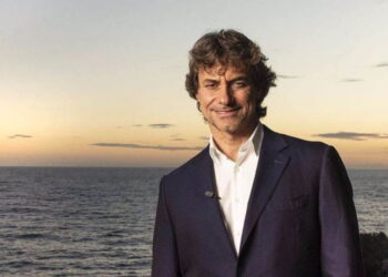Ascolti tv: dati auditel sabato 25 gennaio. Sfida tra “C’è Posta per Te” e e “Meraviglie”.