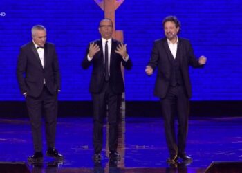 Ascolti tv: dati auditel venerdì 14 febbraio. Sfida tra “Il Grande Fratello Vip” e “Panariello, Conti, Pieraccioni – Lo Show”