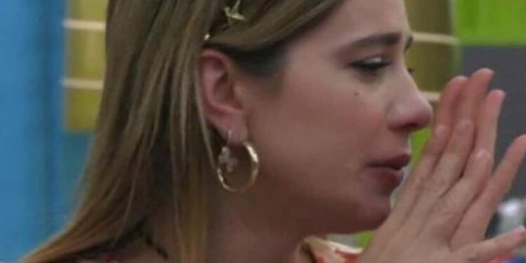 Grande Fratello Vip, Clizia Incorvaia in crisi nera: ecco perché