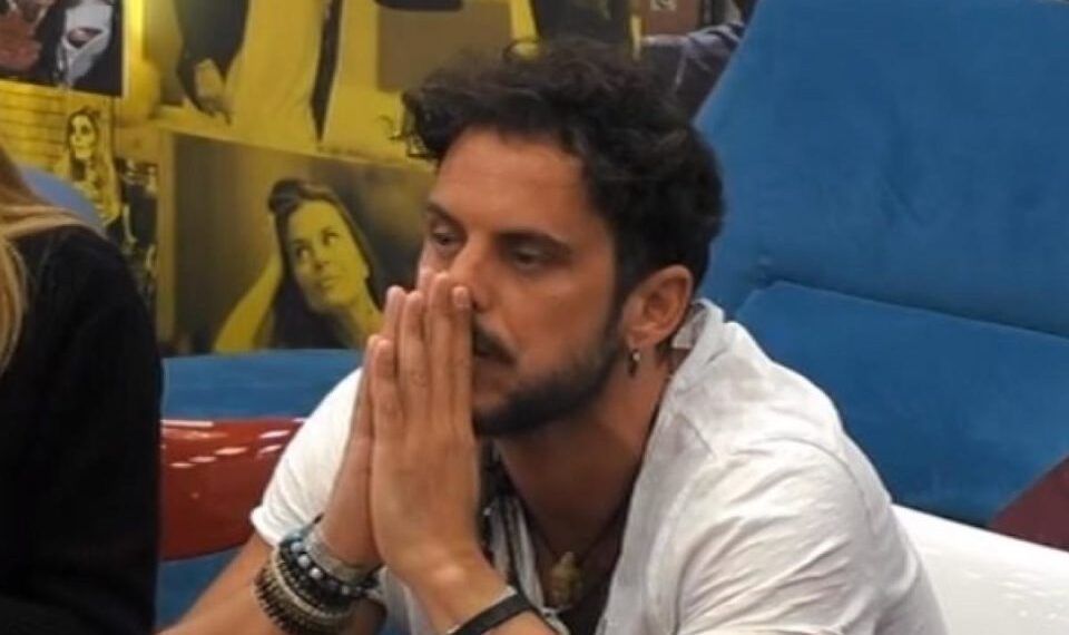 Grande Fratello Vip, Andrea Montovoli non ce la fa più: il suo sfogo