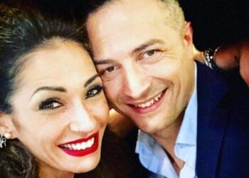 Uomini e Donne: lieto annuncio di Ida Platano e Riccardo Guarnieri, ma un dettaglio preoccupa i fan