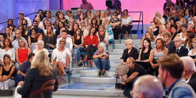 Uomini e Donne, anticipazioni oggi, giovedì 6 febbraio. In studio Ida e Riccardo. Gesti shock di Barbara.