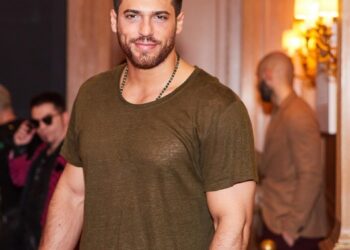 Can Yaman, messaggio di solidarietà all’Italia per il Coronavirus