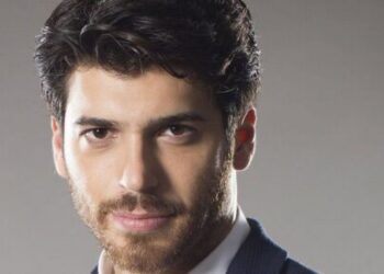 Can Yaman non è in quarantena: ecco la prova. In arrivo per lui una nuova soap