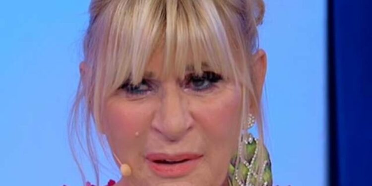 Uomini e Donne, quarantena in solitudine per Gemma Galgani: il suggerimento per avere compagnia