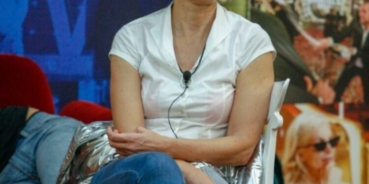 Grande Fratello Vip, Antonella Elia ricorda il padre