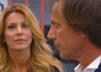 Grande Fratello Vip, Adriana Volpe asfalta Antonio Zequila. E lui si scusa con Sossio Aruta