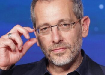 Corrado Formigli: vita privata, chi è, età, moglie, figlie, Instagram e curiosità sul giornalista