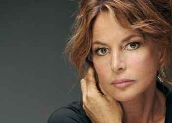 Giuliana De Sio: vita privata, età, carriera, marito, figli e curiosità sull’attrice