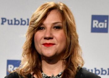 Serena Bortone: vita privata, chi è, età, carriera, marito e figli, Instagram e curiosità sulla giornalista