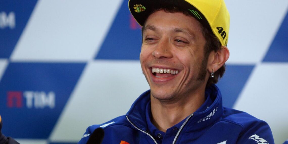 Valentino Rossi: vita privata, età, Instagram, fidanzata e curiosità sul pilota