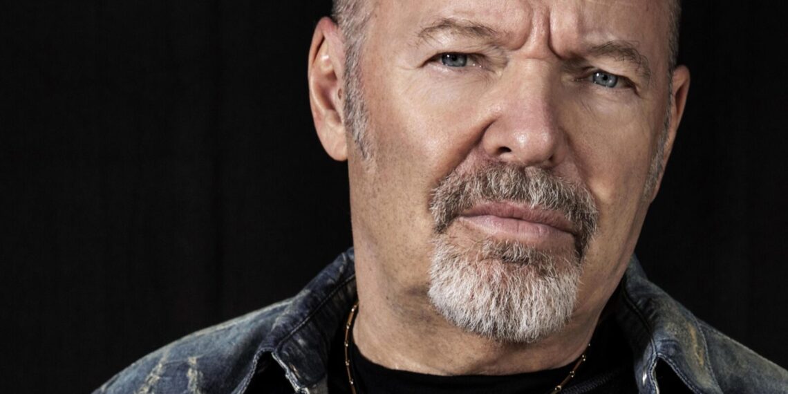 Vasco Rossi: vita privata, età, Instagram, moglie, figli e curiosità sul cantante