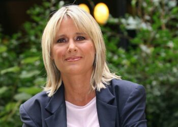 Federica Sciarelli: vita privata, età, carriera, Instagram, compagno, figlio e curiosità sulla giornalista