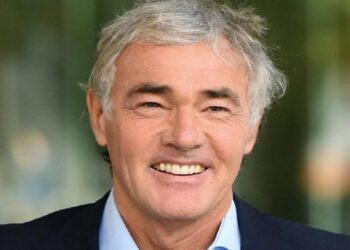 Massimo Giletti: vita privata, chi è, carriera, moglie, figli e curiosità sul giornalista