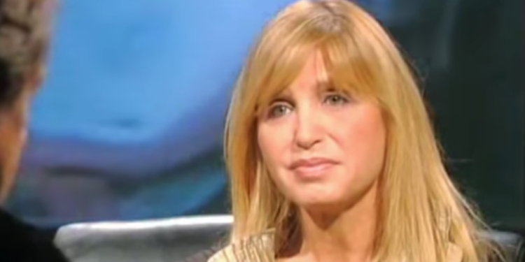 Dori Ghezzi: vita privata, età, carriera, Instagram, marito, figli e curiosità sulla cantante