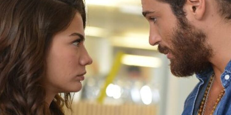 Anticipazioni Daydreamer 27 – 31 luglio: Sanem supplica Emre di dire insieme la verità a Can, ma lui si rifiuta