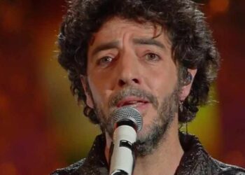 max gazze vita privata biografia foto max gazze canta