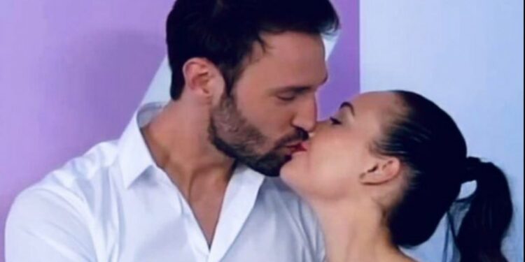 andrea zenga e rosalinda scoop 350c52a8 d8cf 423e 94e8 d3ce3785aac9