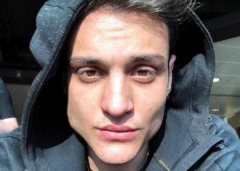 awed vita privata biografia lavoro simone paciello awed