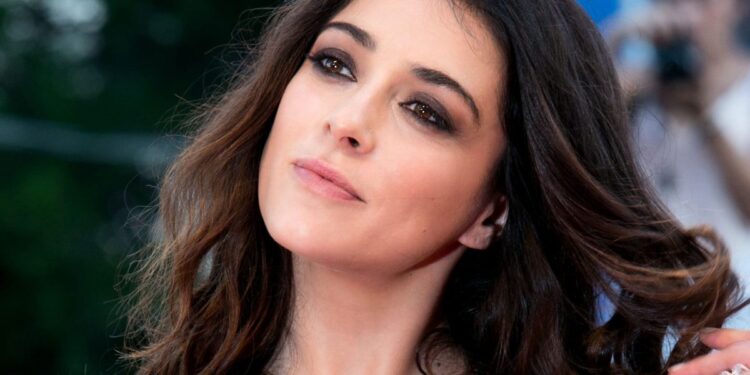 valentina lodovini vita privata biografia Valentina Lodovini loreal paris ok