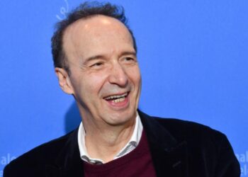 roberto benigni vita privata biografia benigni 1602246444955.jpg sanremo 2021 forse roberto benigni tornera sul palco ma senza monologhi