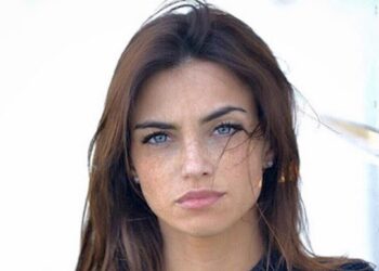 uomini e donne ex corteggiatrice Nicole
