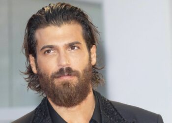 can yaman compie 32 anni IM Can Yaman 1
