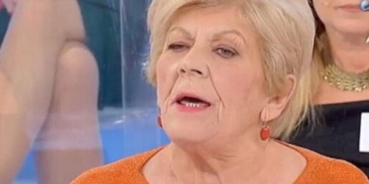 pinuccia della giovanna vita privata uomini e donne chi e pinuccia la dama di vigevano accusata da tina di essere supponente 2727640