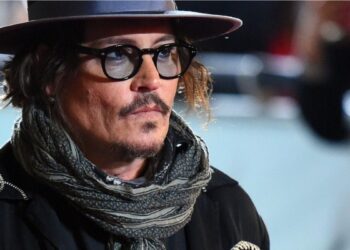 johnny depp vita privata biografia chi e johnny depp la bio in un minuto 62653daf68782c2c88afbb50 1 apr 26 2022 14 48 57 poster 1651047705