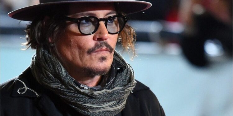 johnny depp vita privata biografia chi e johnny depp la bio in un minuto 62653daf68782c2c88afbb50 1 apr 26 2022 14 48 57 poster 1651047705