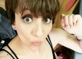 lucia ocone vita privata biografia lucia ocone vivo d estate per andare poi in letargo d inverno dy6x