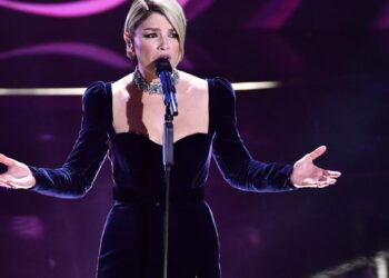 avete mai visto comera emma emma marrone risponde alle critiche sul suo fisico 2719746