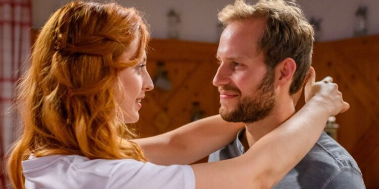 tempesta damore anticipazioni 8 agosto da sinistra costanze e florian in tempesta d amore credits mediaset