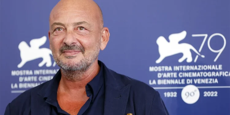 emanuele crialese vita privata biografia emanuele crialese venezia 2022 jpg 1280x720 crop q85