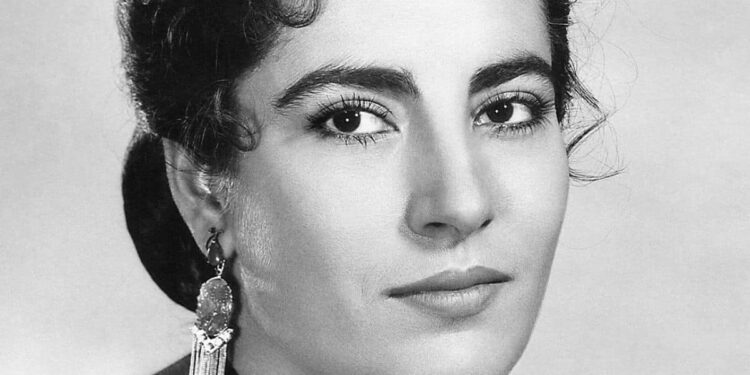 irene papas vita privata biografia TRUE 1200X675 3 9