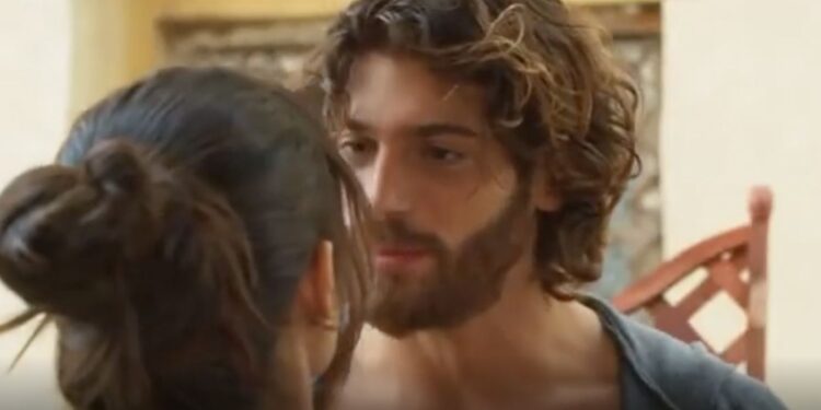 Viola Come il Mare, anticipazioni 7 ottobre: Viola e Francesco iniziano ufficialmente ad indagare insieme. Lui però infrange le regole (Promo)