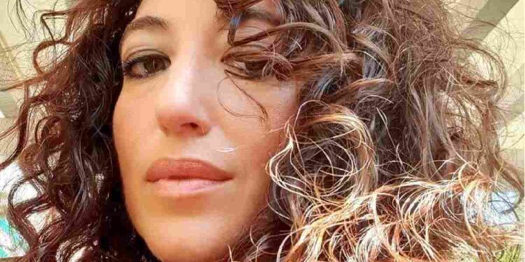 Chi è Adriana Riccio la compagna di Flavio Insinna: età, lavoro e vita privata