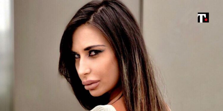 Sarah Altobello: vita privata, biografia, carriera, Instagram, marito, figli e curiosità sulla modella e influencer